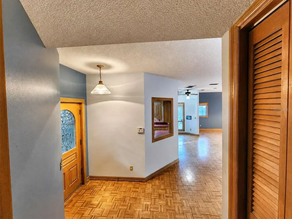 3522 Shoreline Circle Palm Harbor FL 34684