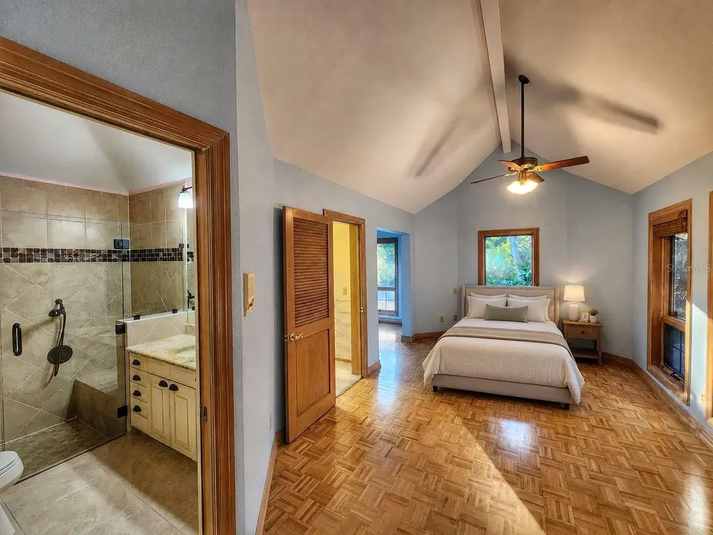 3522 Shoreline Circle Palm Harbor FL 34684