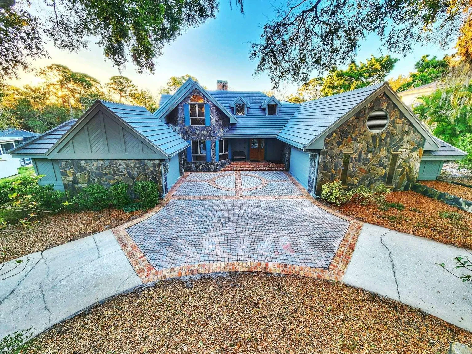 3522 Shoreline Circle Palm Harbor FL 34684