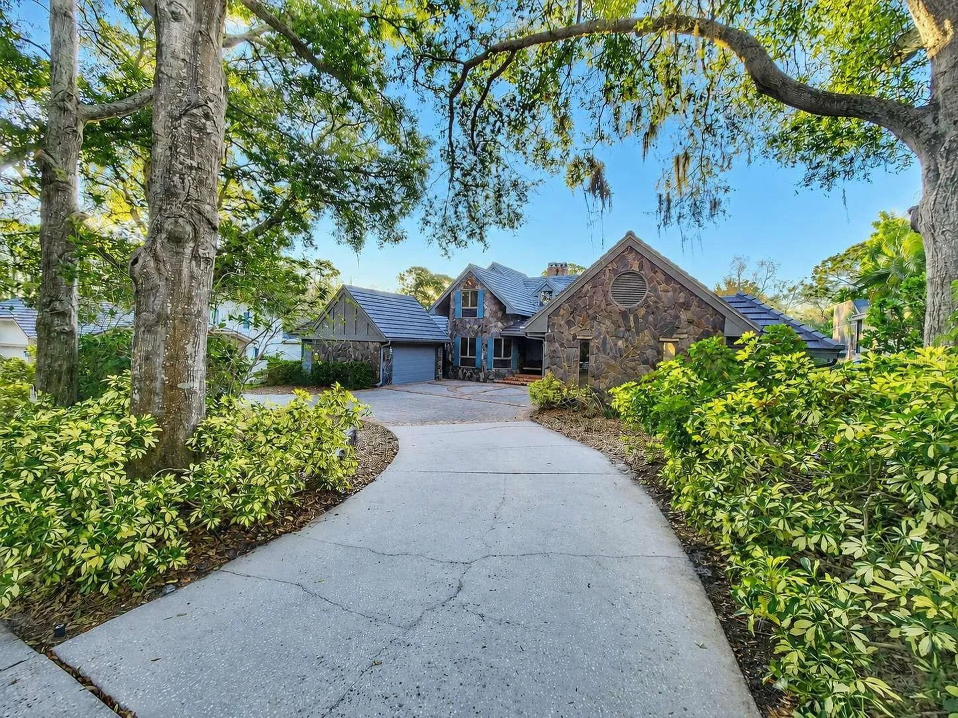 3522 Shoreline Circle Palm Harbor FL 34684