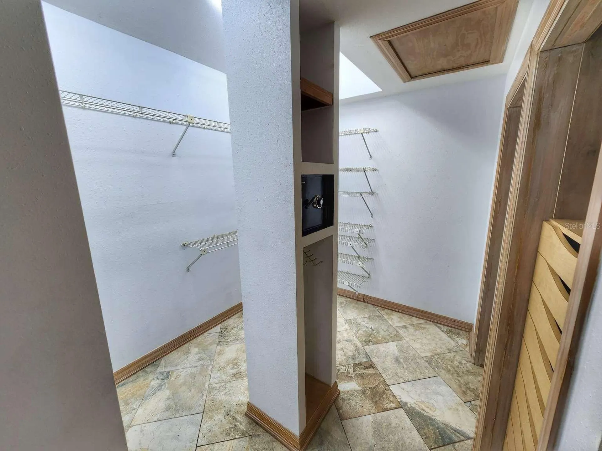3522 Shoreline Circle Palm Harbor FL 34684