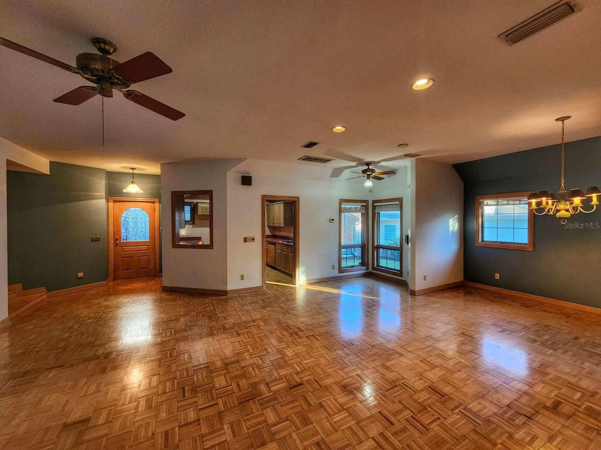 3522 Shoreline Circle Palm Harbor FL 34684