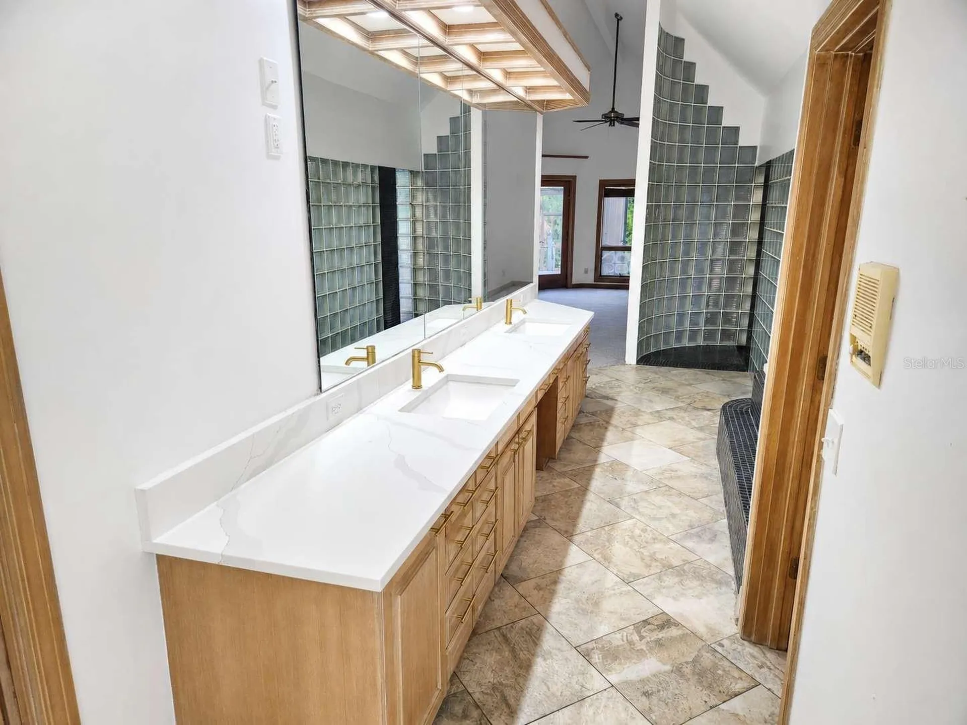 3522 Shoreline Circle Palm Harbor FL 34684