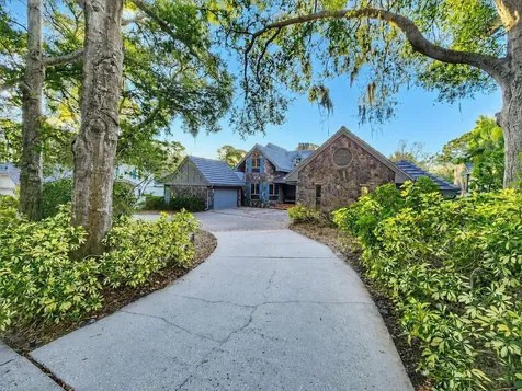 3522 Shoreline Circle Palm Harbor FL 34684