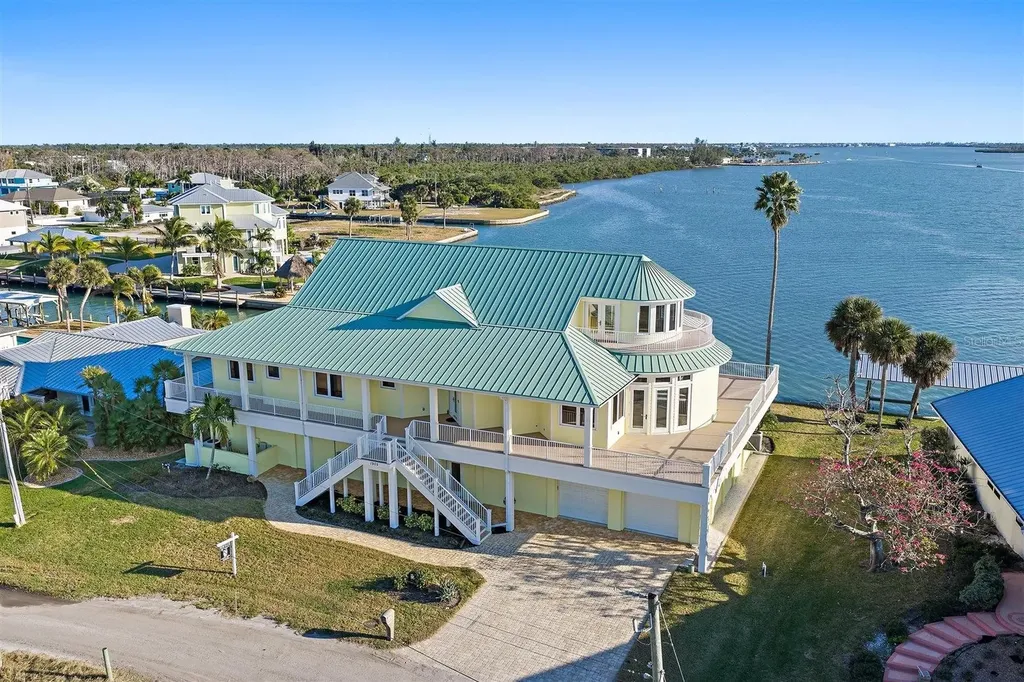 1905 Mississippi Avenue Englewood FL 34224