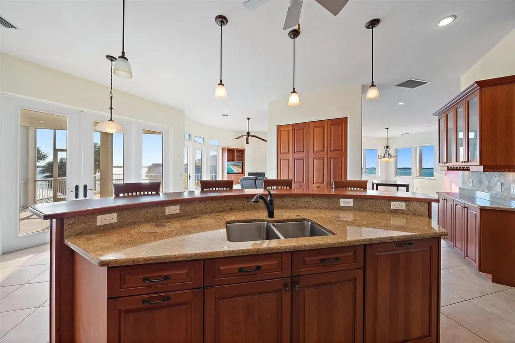 1905 Mississippi Avenue Englewood FL 34224
