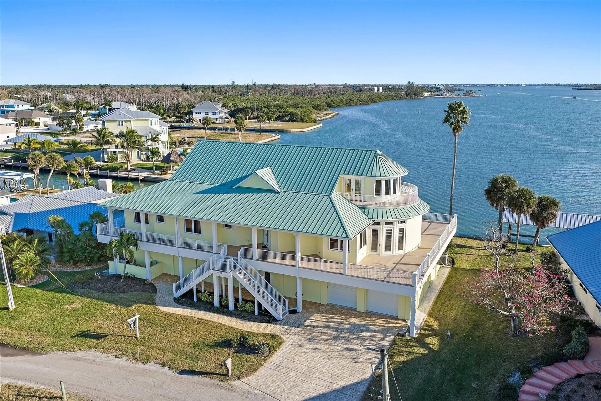 1905 Mississippi Avenue Englewood FL 34224
