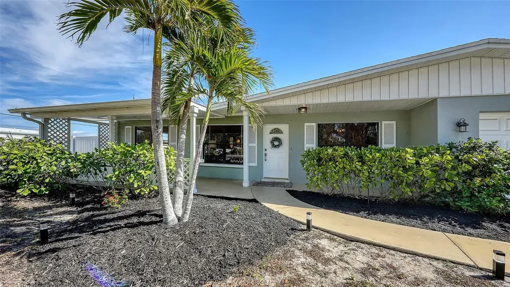 603 Barnes Parkway Nokomis FL 34275