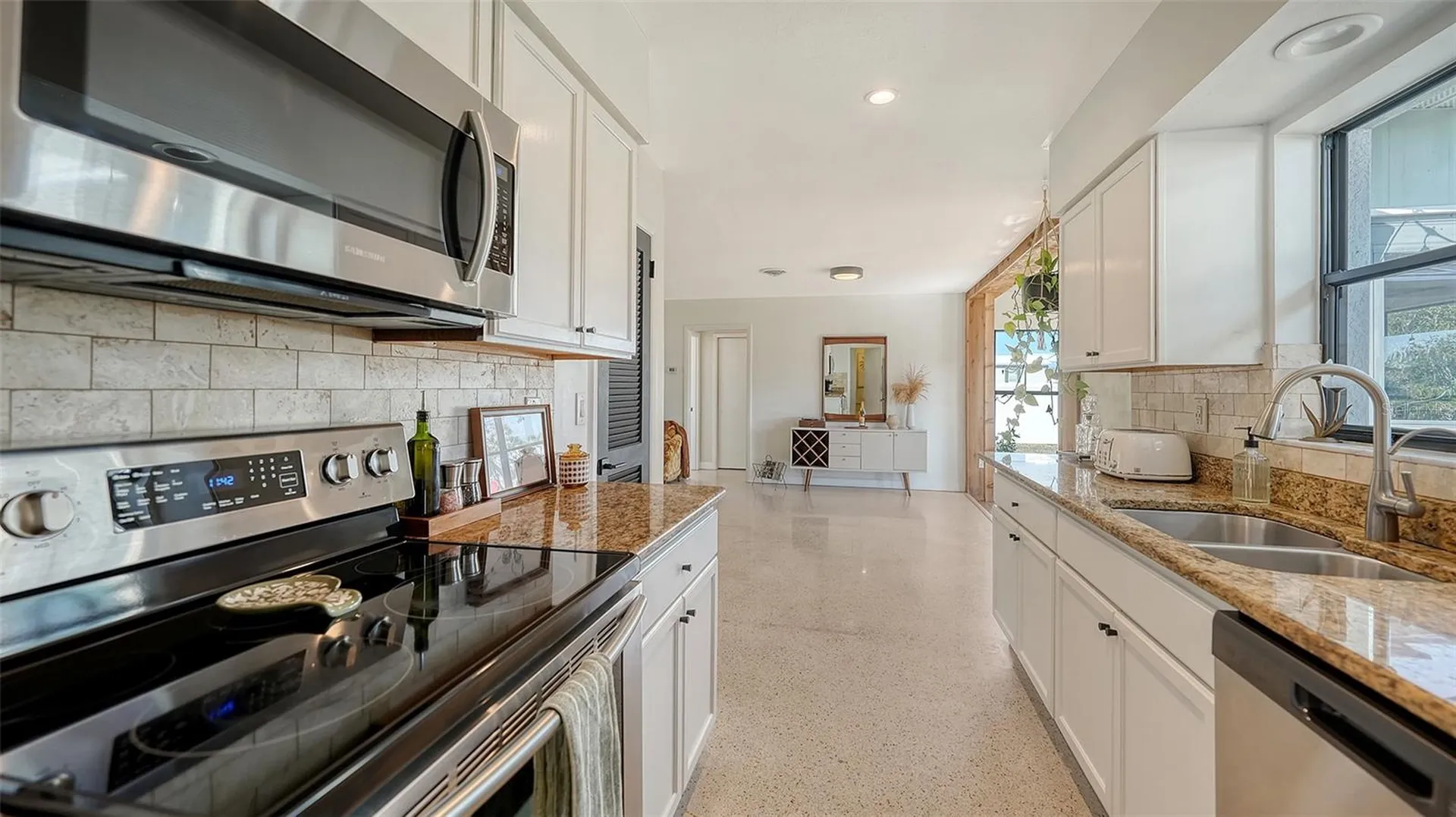 603 Barnes Parkway Nokomis FL 34275