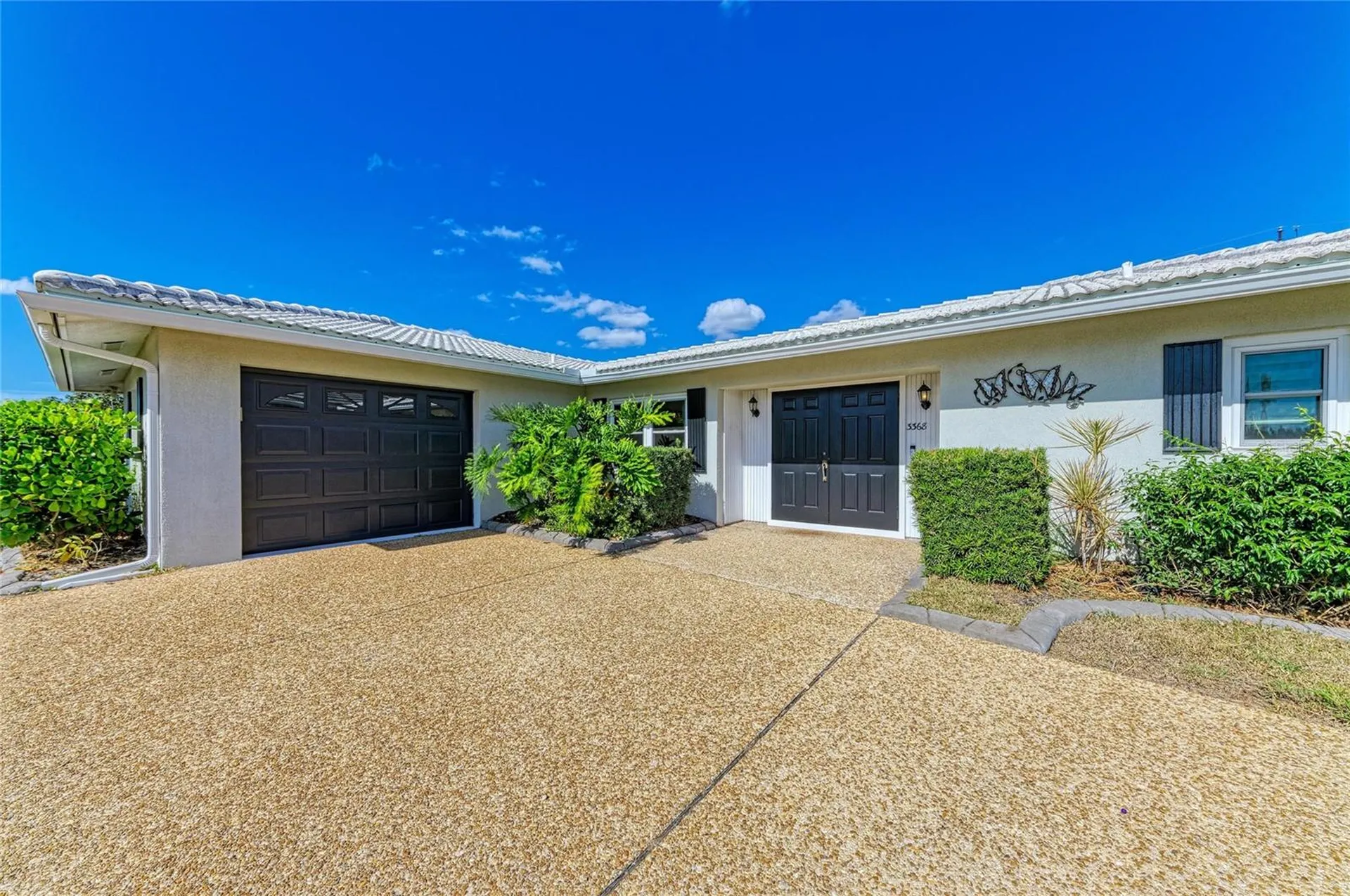 3368 Sheffield Circle Sarasota FL 34239