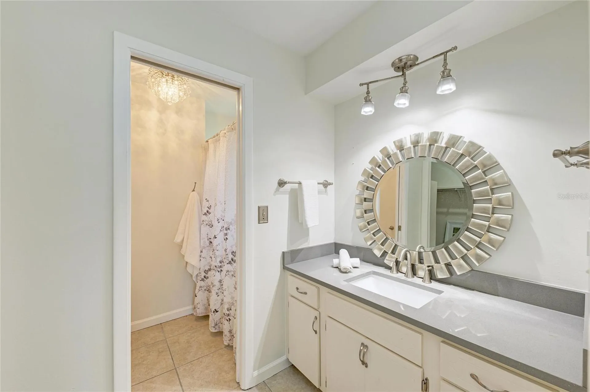 3368 Sheffield Circle Sarasota FL 34239