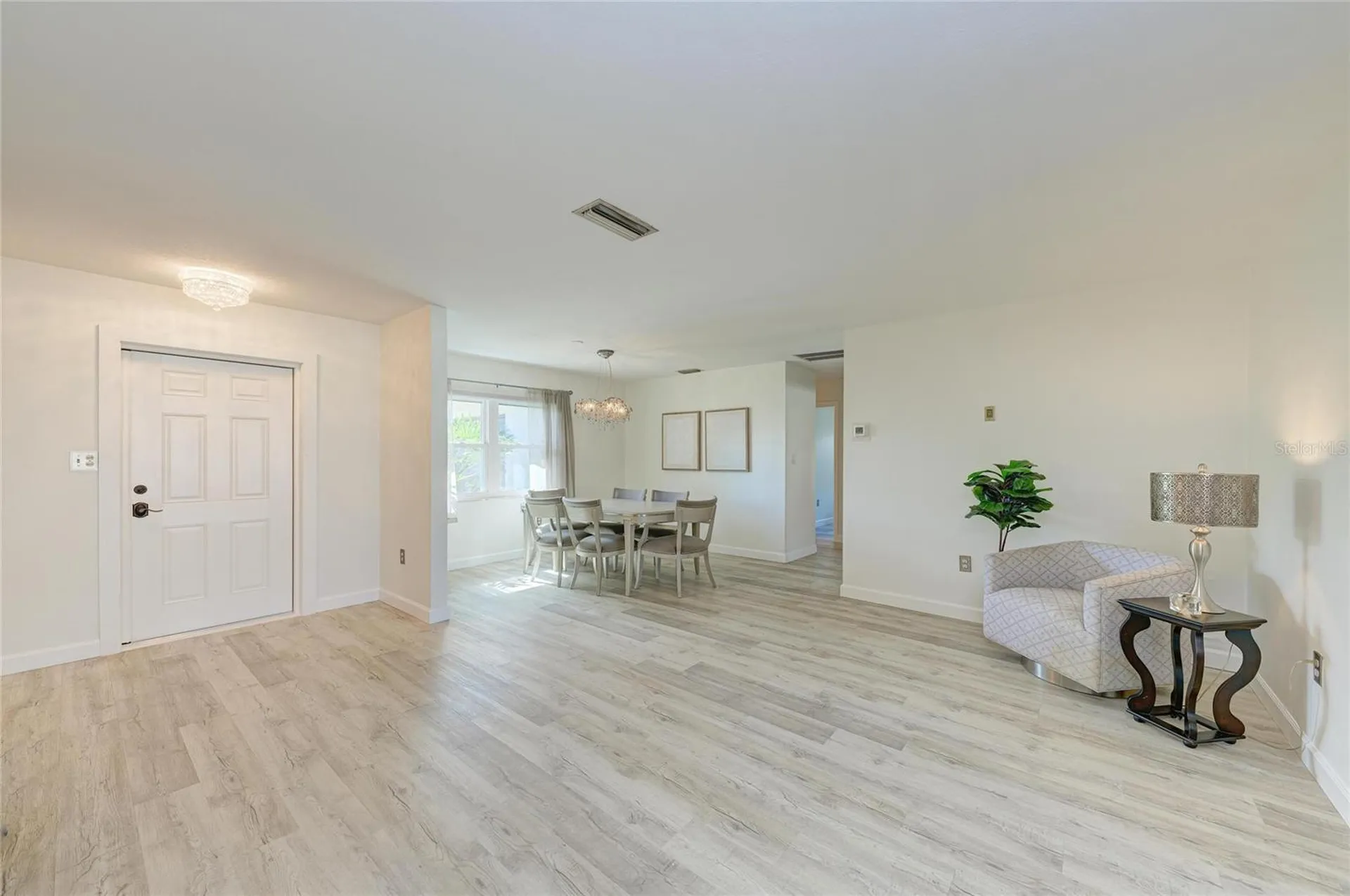 3368 Sheffield Circle Sarasota FL 34239