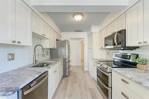 3368 Sheffield Circle Sarasota FL 34239