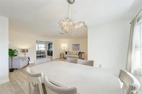 3368 Sheffield Circle Sarasota FL 34239