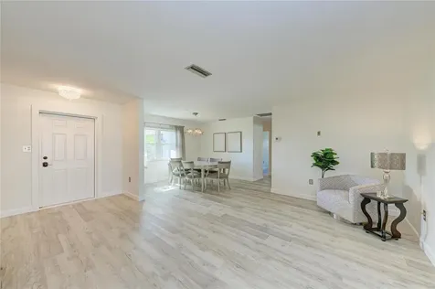 3368 Sheffield Circle Sarasota FL 34239