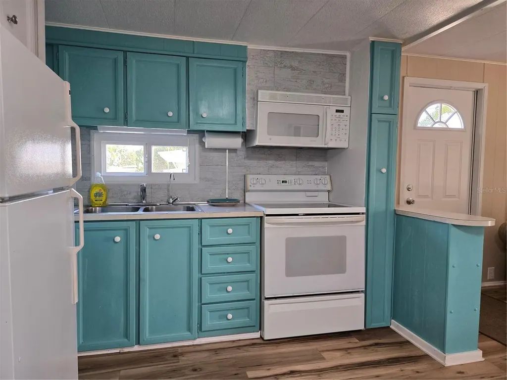 113 Ravenna Street N Nokomis FL 34275
