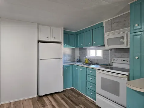 113 Ravenna Street N Nokomis FL 34275
