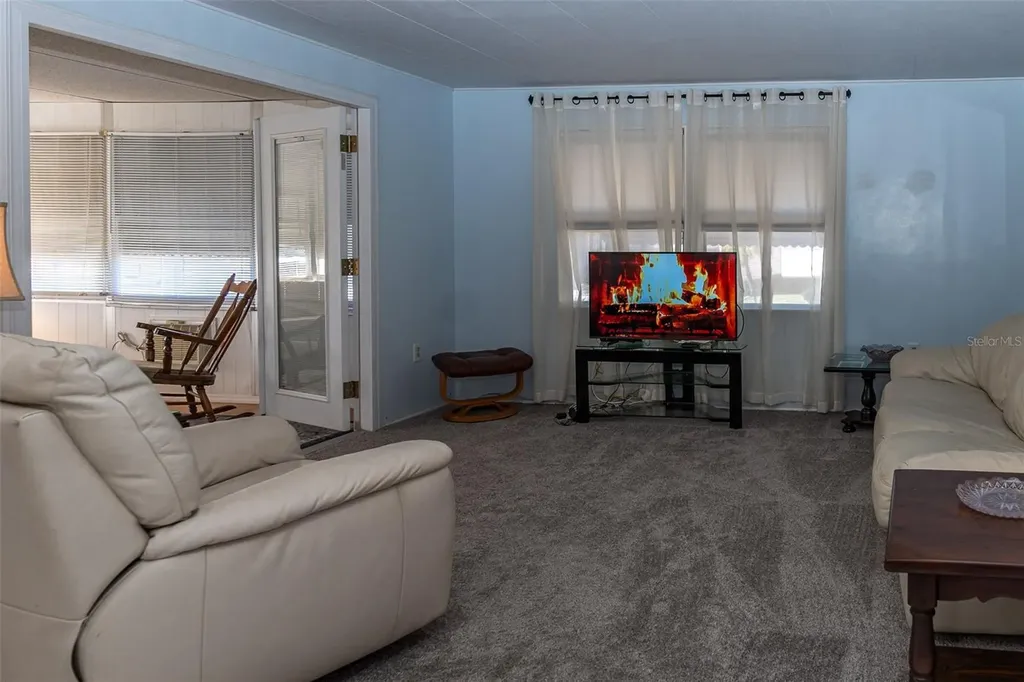 7880 54th Avenue N St Petersburg FL 33709