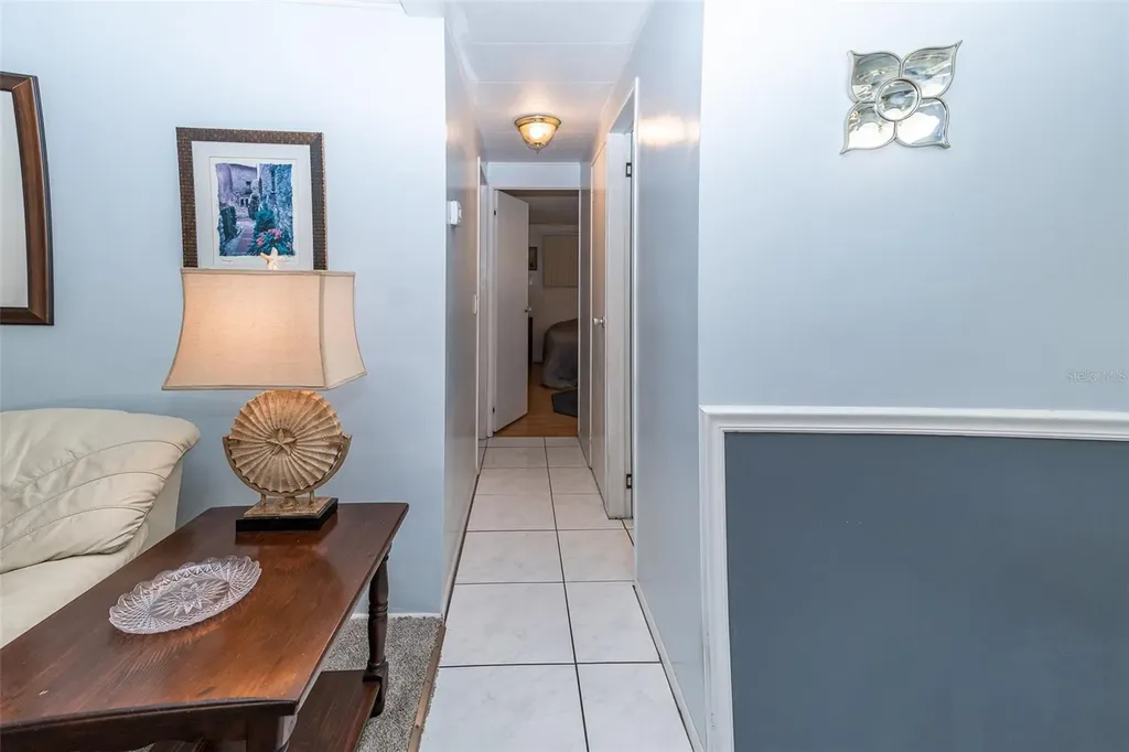 7880 54th Avenue N St Petersburg FL 33709