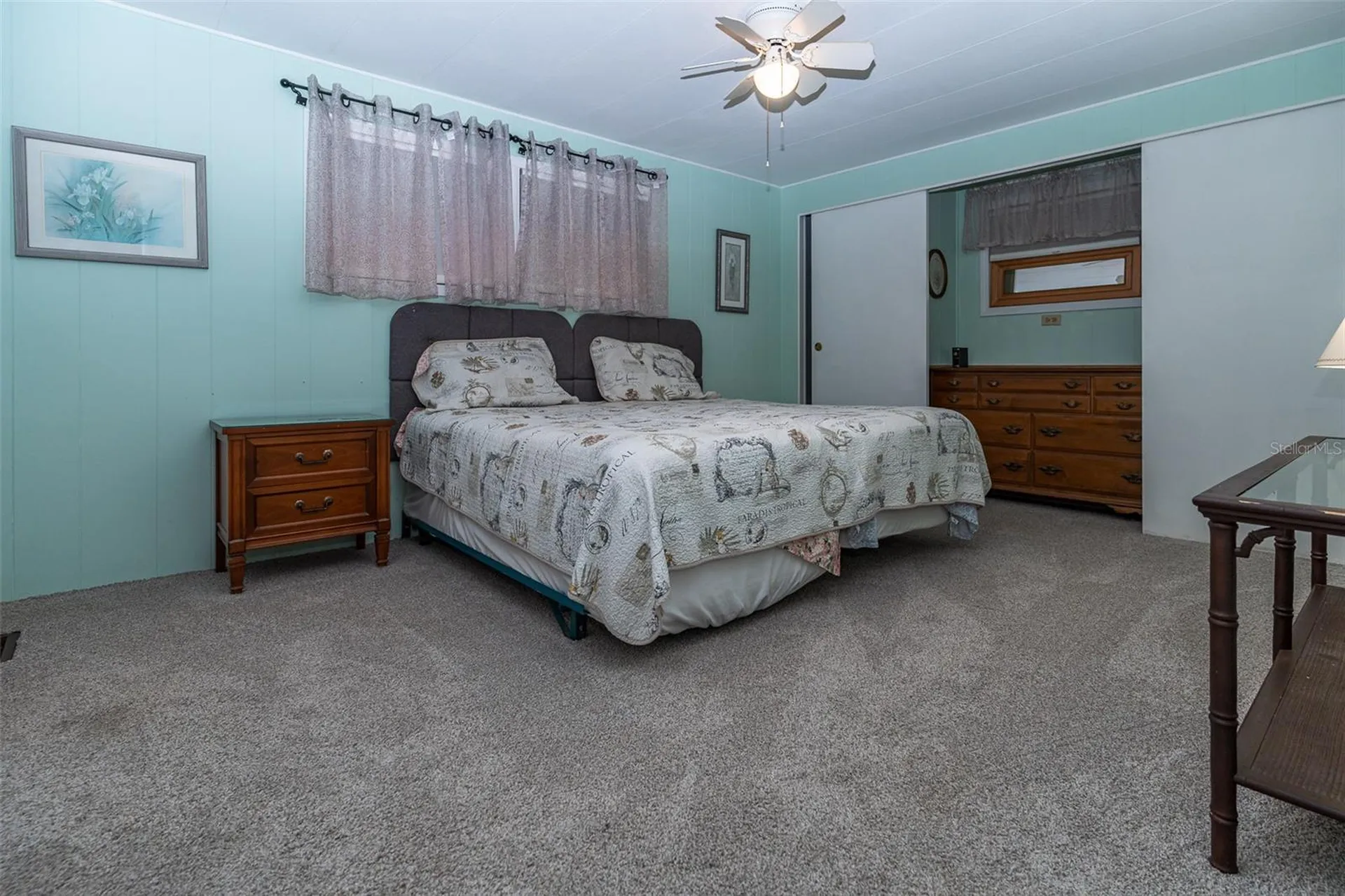 7880 54th Avenue N St Petersburg FL 33709