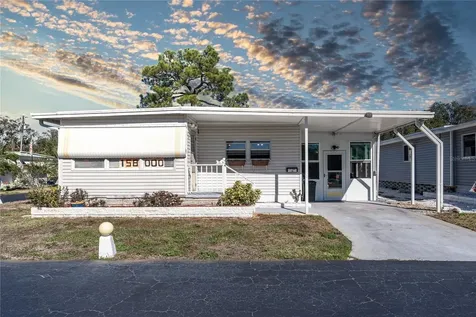 7880 54th Avenue N St Petersburg FL 33709