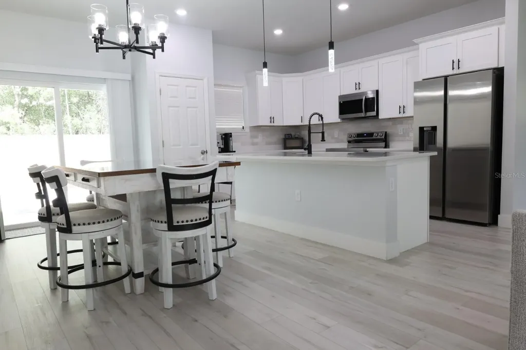 2522 W Castle Road Dunnellon FL 34434
