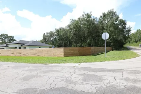 2522 W Castle Road Dunnellon FL 34434