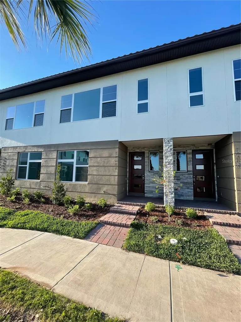 10090 Sunnifa Alley Orlando FL 32832