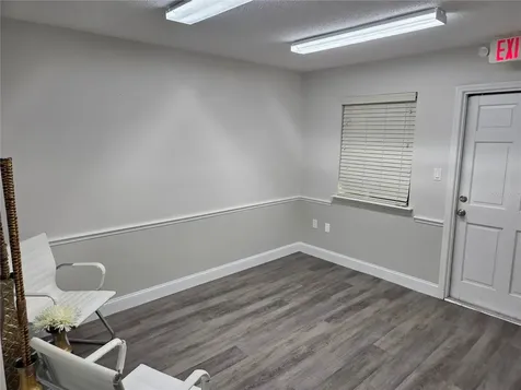 421 Montgomery Road Altamonte Springs FL 32714