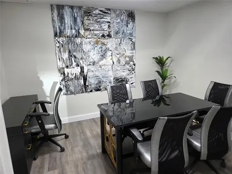 421 Montgomery Road Altamonte Springs FL 32714