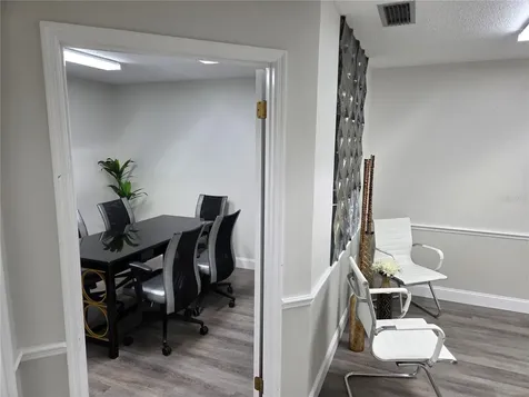 421 Montgomery Road Altamonte Springs FL 32714