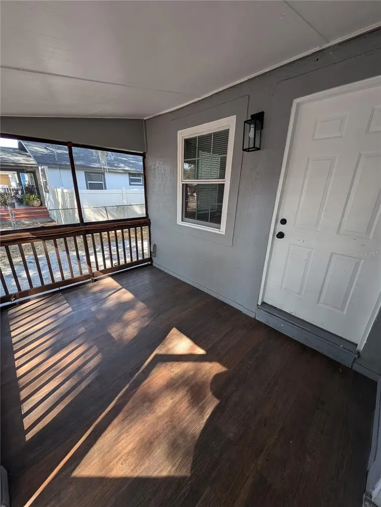 3022 Deleuil Avenue Tampa FL 33610