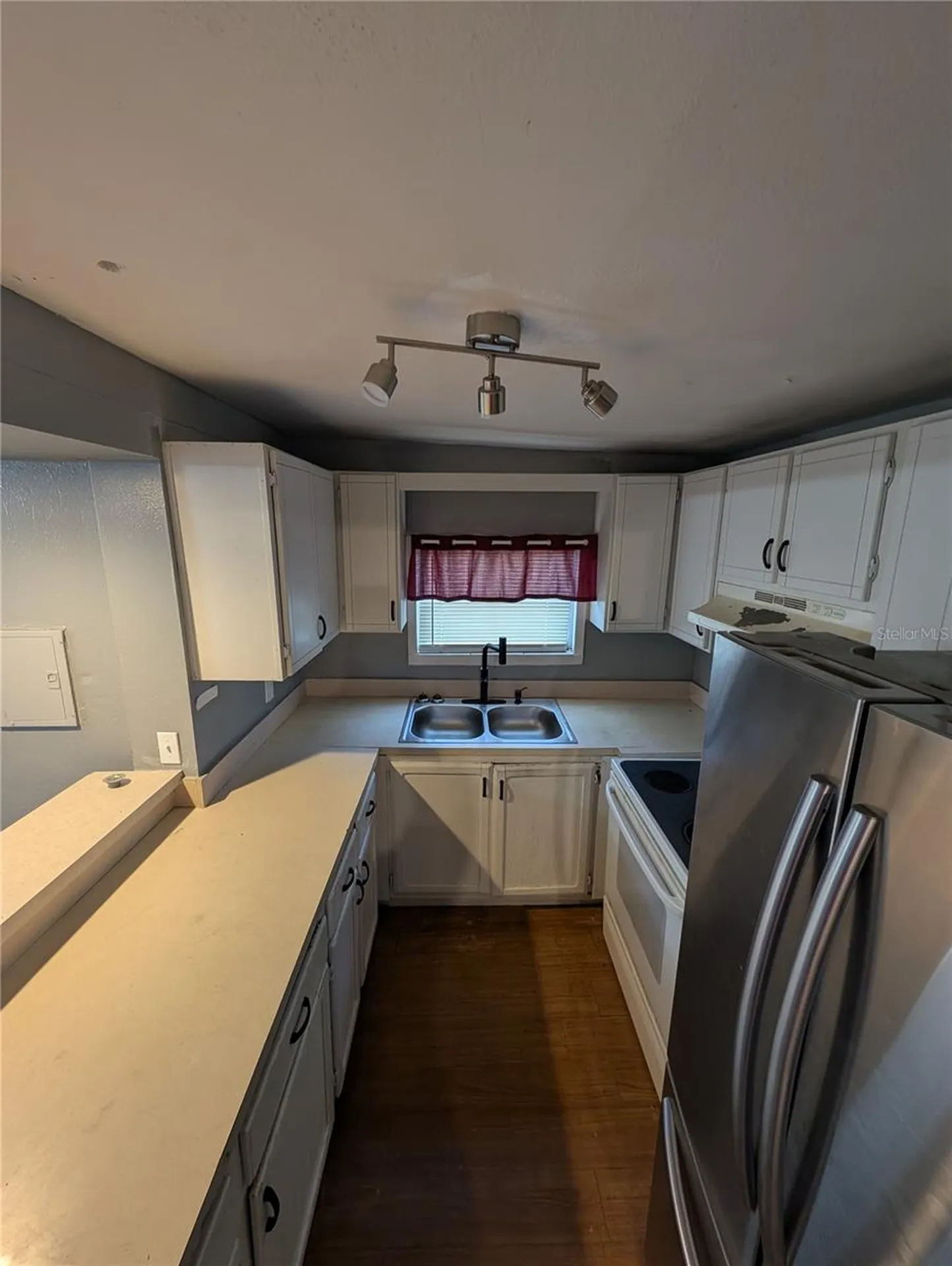 3022 Deleuil Avenue Tampa FL 33610