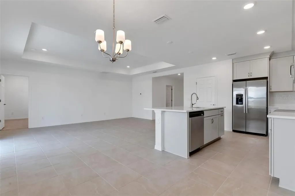 10008 Last Light Glen Parrish FL 34219