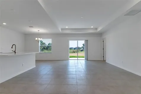 10008 Last Light Glen Parrish FL 34219