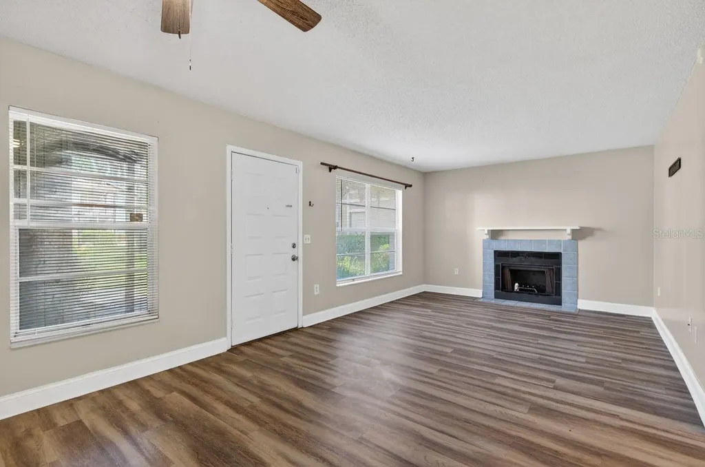 14319 Hanging Moss Circle Tampa FL 33613
