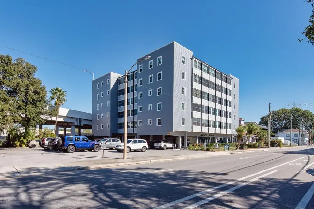 841 4th Avenue N St Petersburg FL 33701