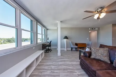 841 4th Avenue N St Petersburg FL 33701