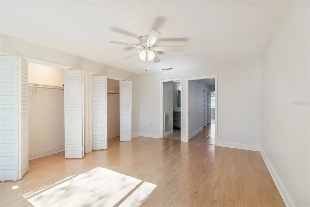 433 S Paula Drive Dunedin FL 34698