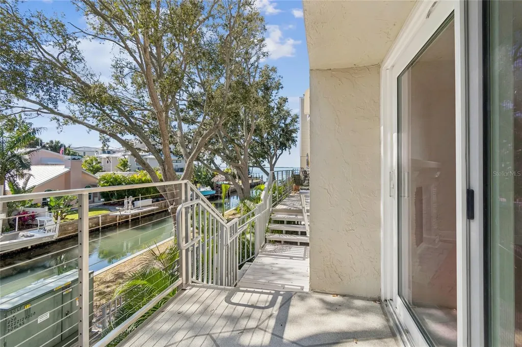 433 S Paula Drive Dunedin FL 34698