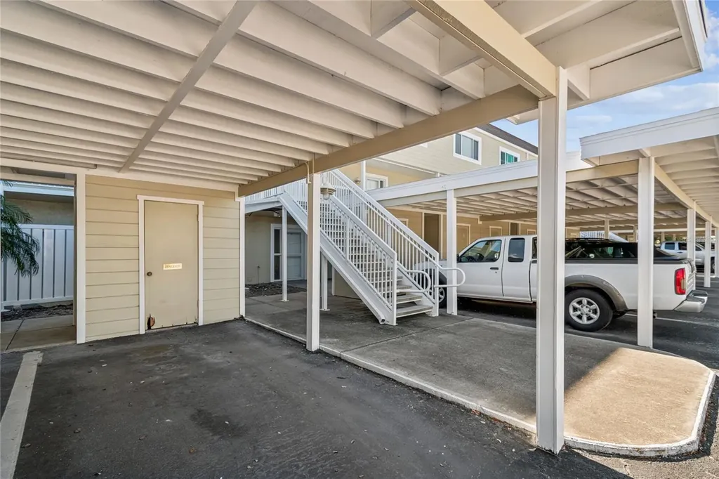 433 S Paula Drive Dunedin FL 34698