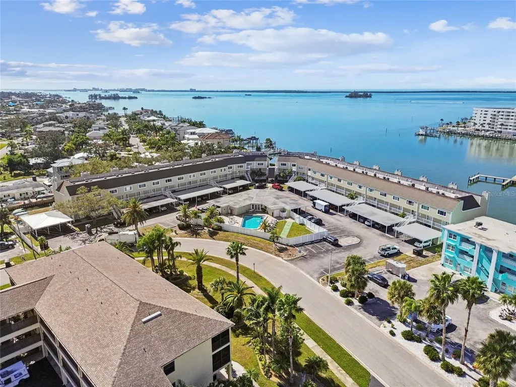 433 S Paula Drive Dunedin FL 34698