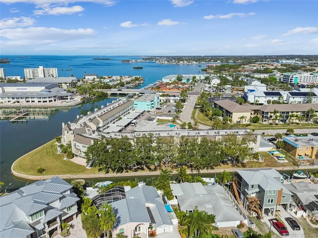 433 S Paula Drive Dunedin FL 34698