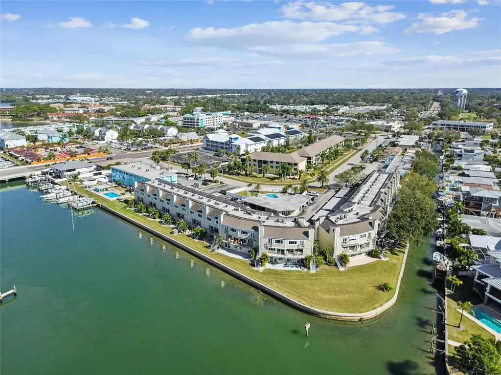 433 S Paula Drive Dunedin FL 34698