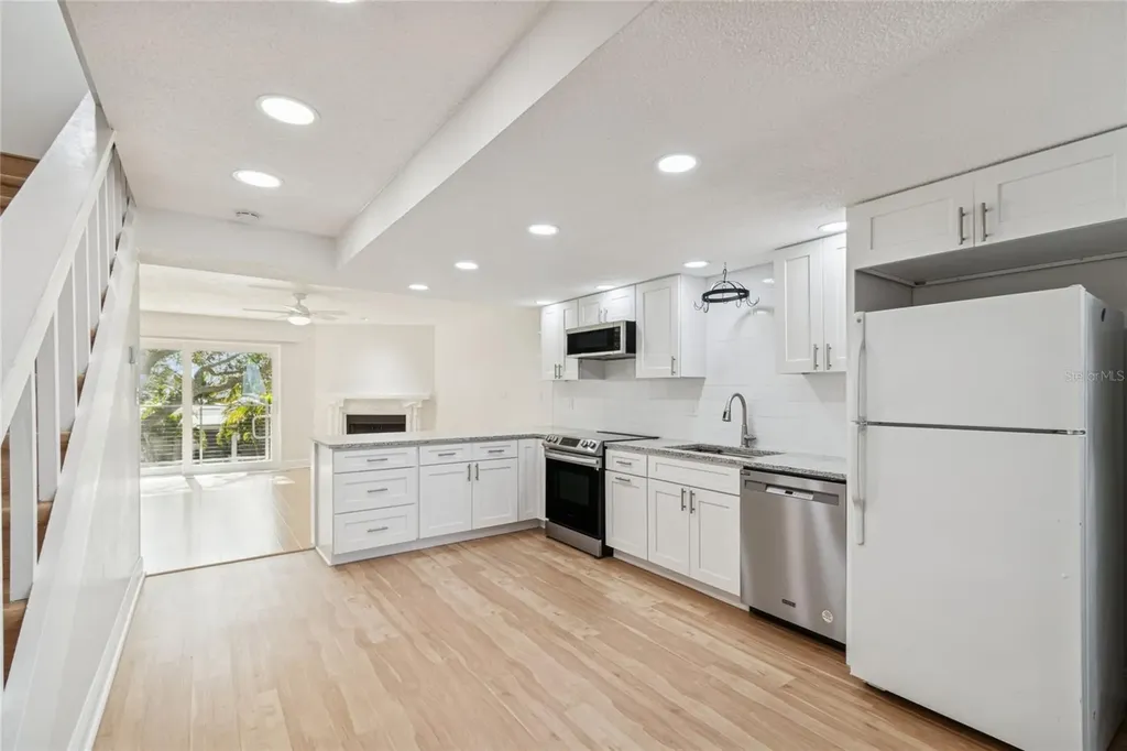 433 S Paula Drive Dunedin FL 34698