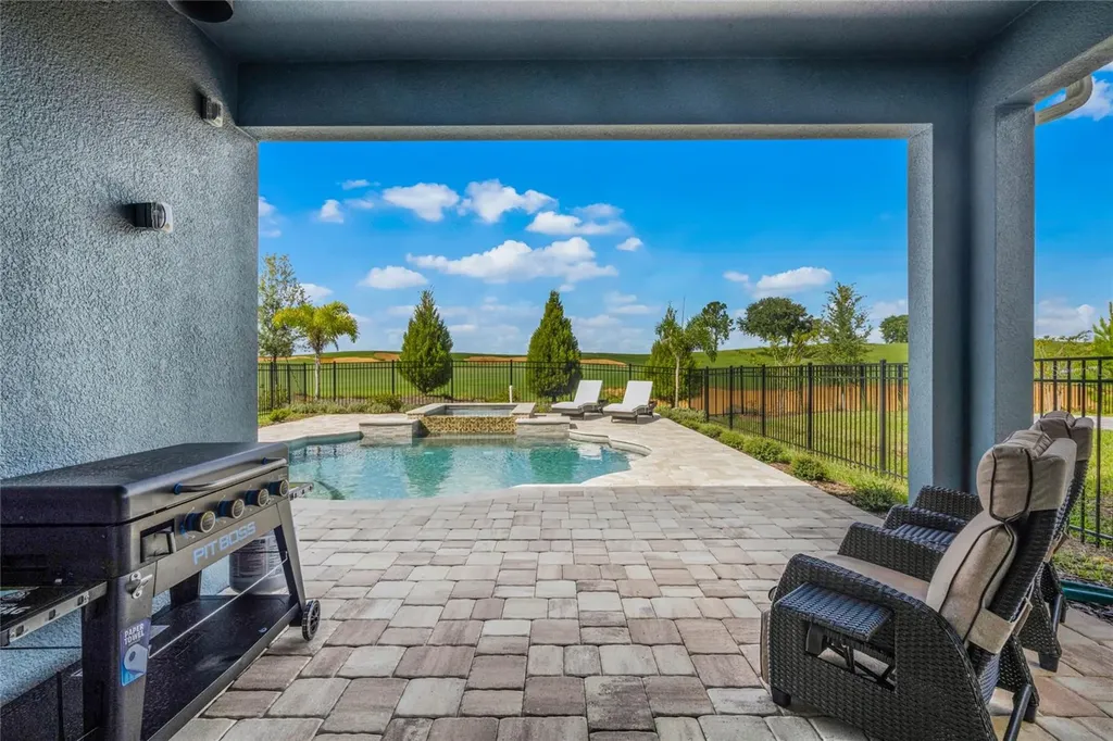 15734 Vetta Drive Montverde FL 34756