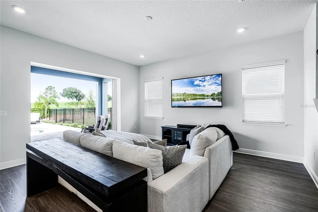 15734 Vetta Drive Montverde FL 34756