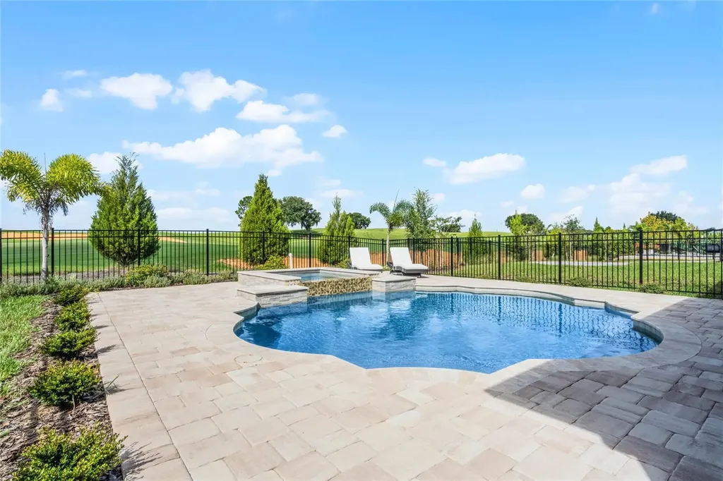 15734 Vetta Drive Montverde FL 34756