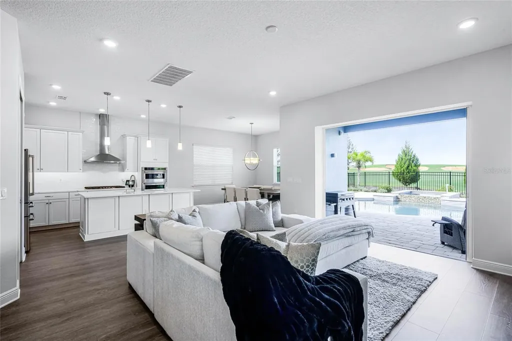 15734 Vetta Drive Montverde FL 34756