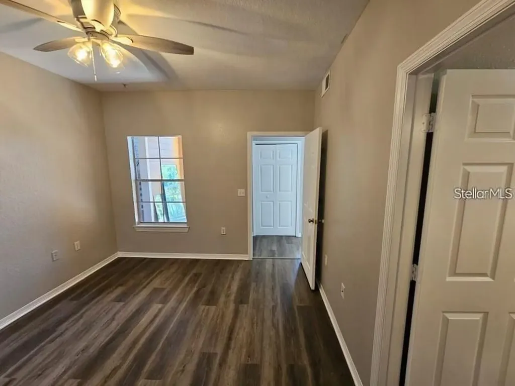 2314 Midtown Terrace Orlando FL 32839